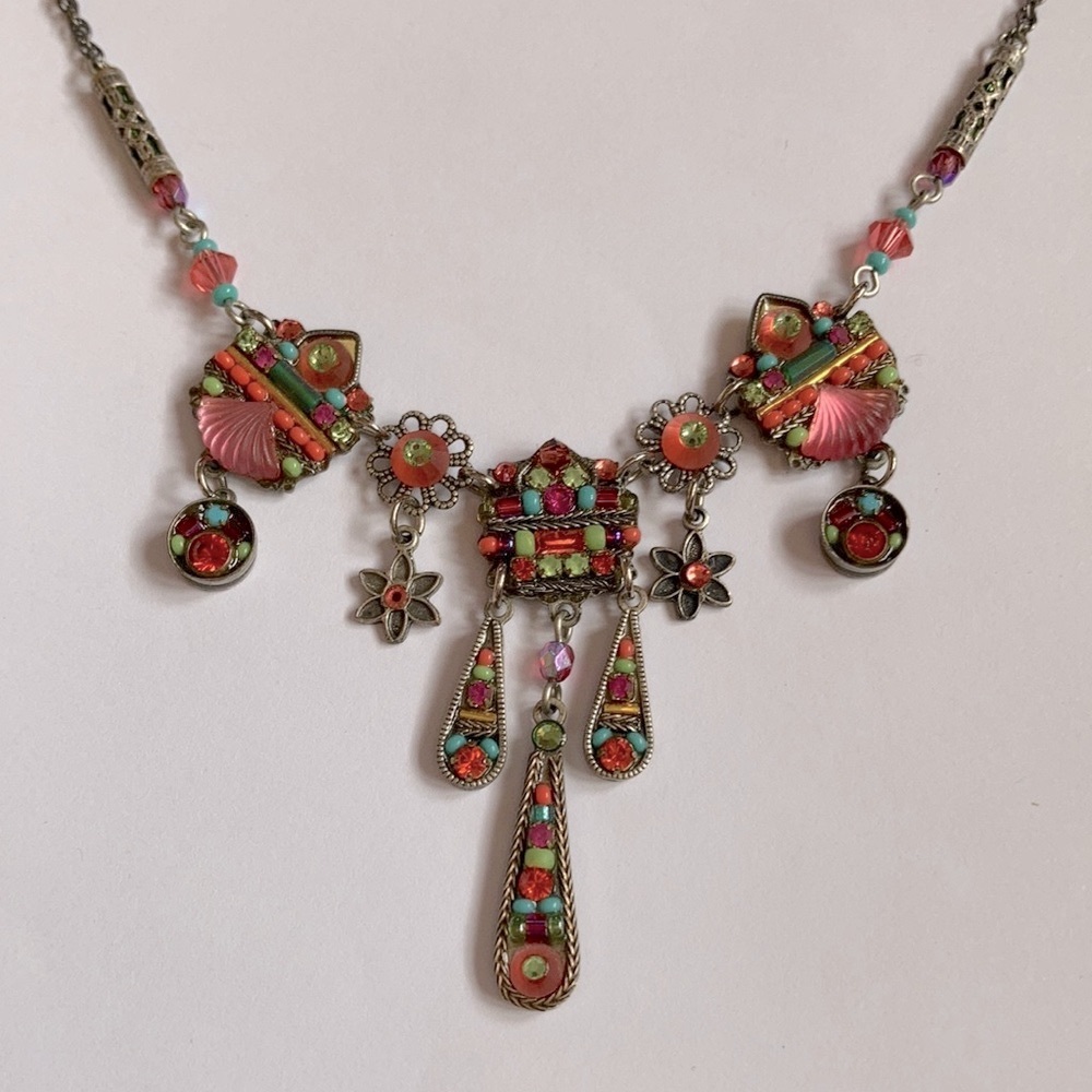 Multicolor jeweled necklace